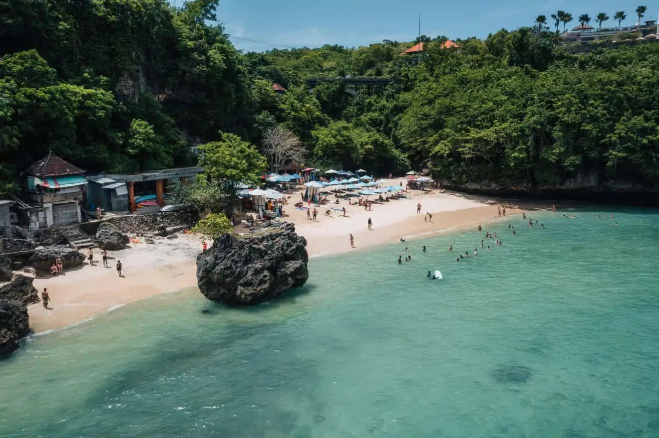 Bali: Daily Trip to the Coast and Cliffs of South Bali 3