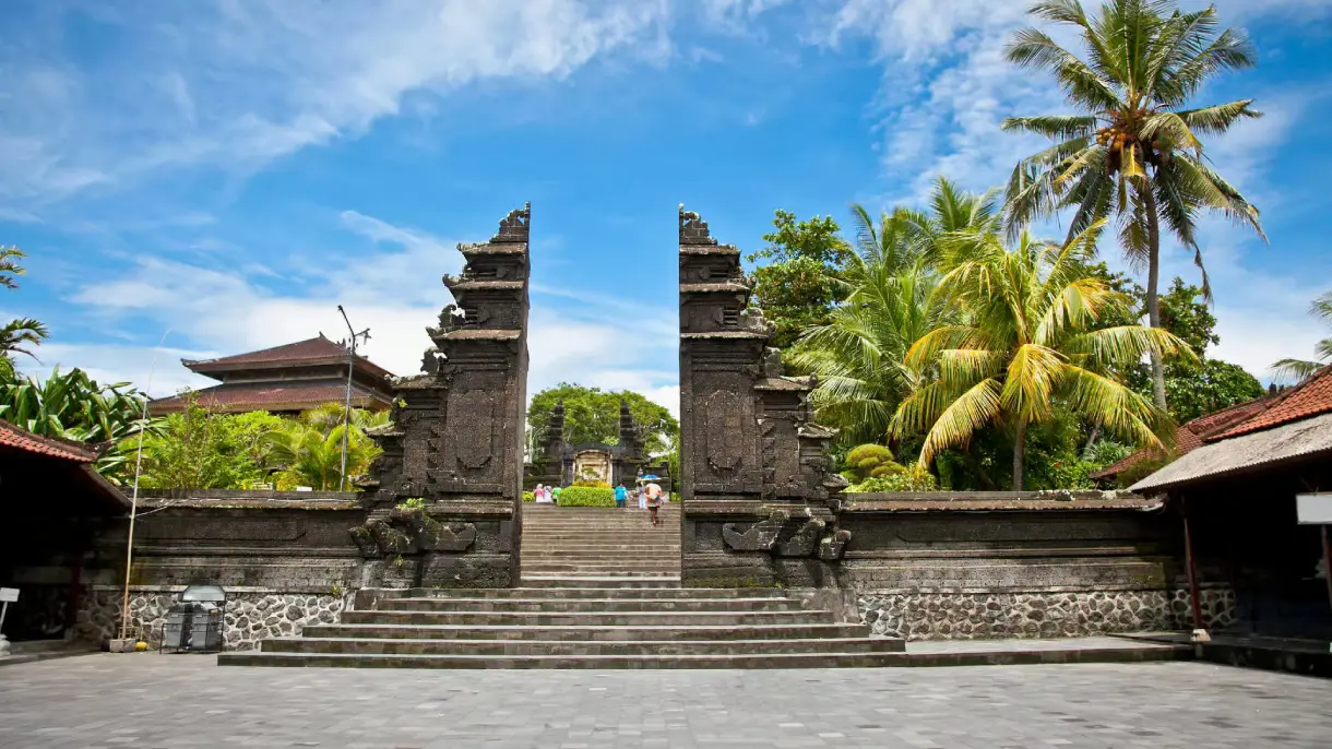 Bali Sun Tourism Seminated for Half a Day in Tanah Lot Temple 2